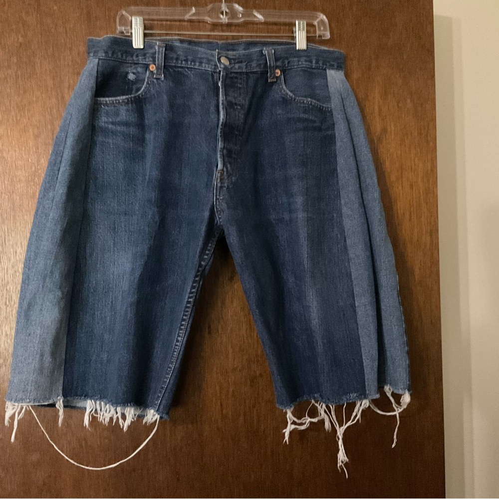 B sides Levi’s Vintage Lasso Bermuda Shorts
